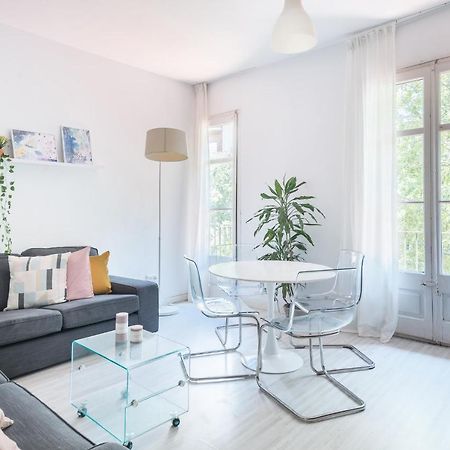 Spacious 3 Bed Apt In The Heart Of Sant Antoni Barcelona Zewnętrze zdjęcie