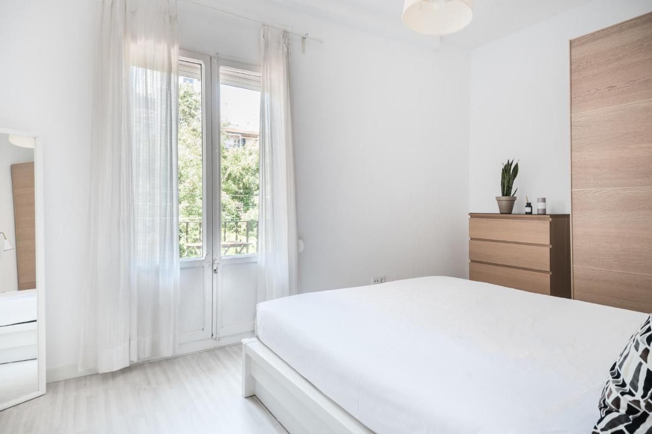 Spacious 3 Bed Apt In The Heart Of Sant Antoni Barcelona Zewnętrze zdjęcie