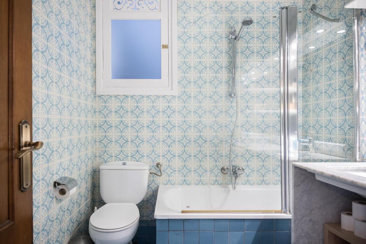 Spacious 3 Bed Apt In The Heart Of Sant Antoni Barcelona Zewnętrze zdjęcie